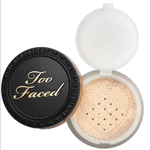 Too Faced Setting Powder - Picture 1 of 5